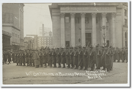 Une parade militaire